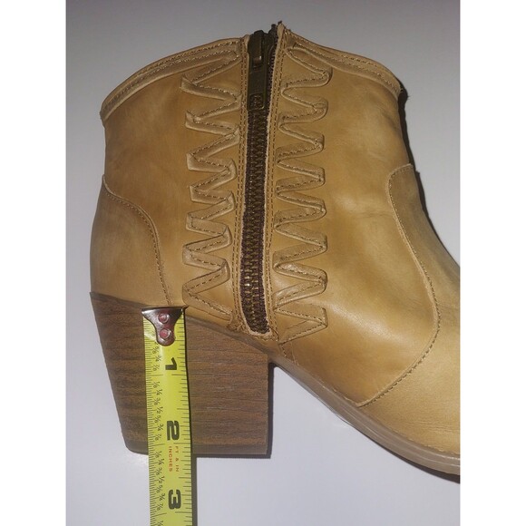 Ladies 7 Musse & Cloud Anthropologie Tan Leather Western Double Zip Ankle Boots - Picture 8 of 8